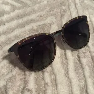 Modo | Accessories | Modo Sunglasses Model 665 Tortoise  display picture 3